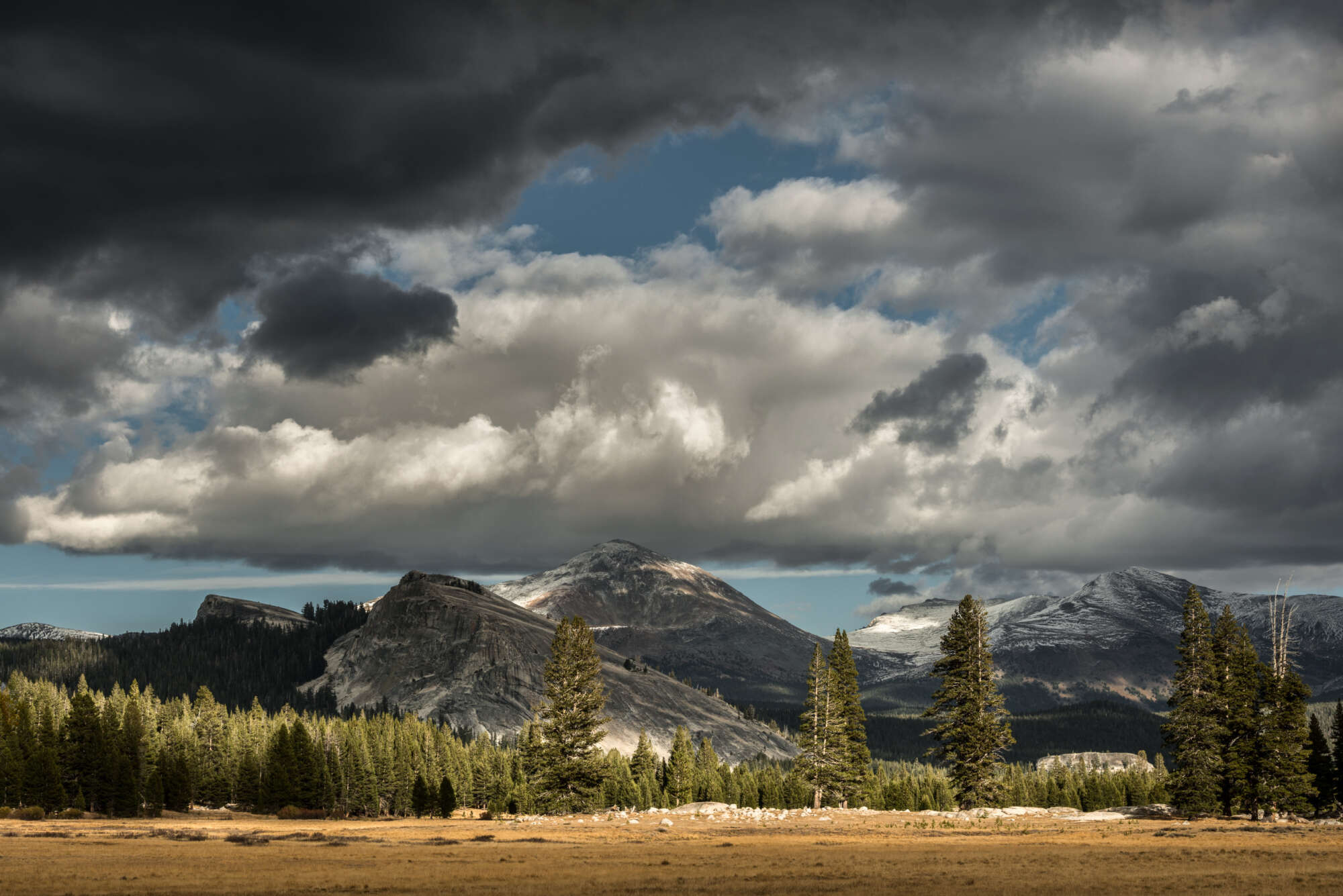 Tuolumne Meadows by Paul Gallagher aspect2i