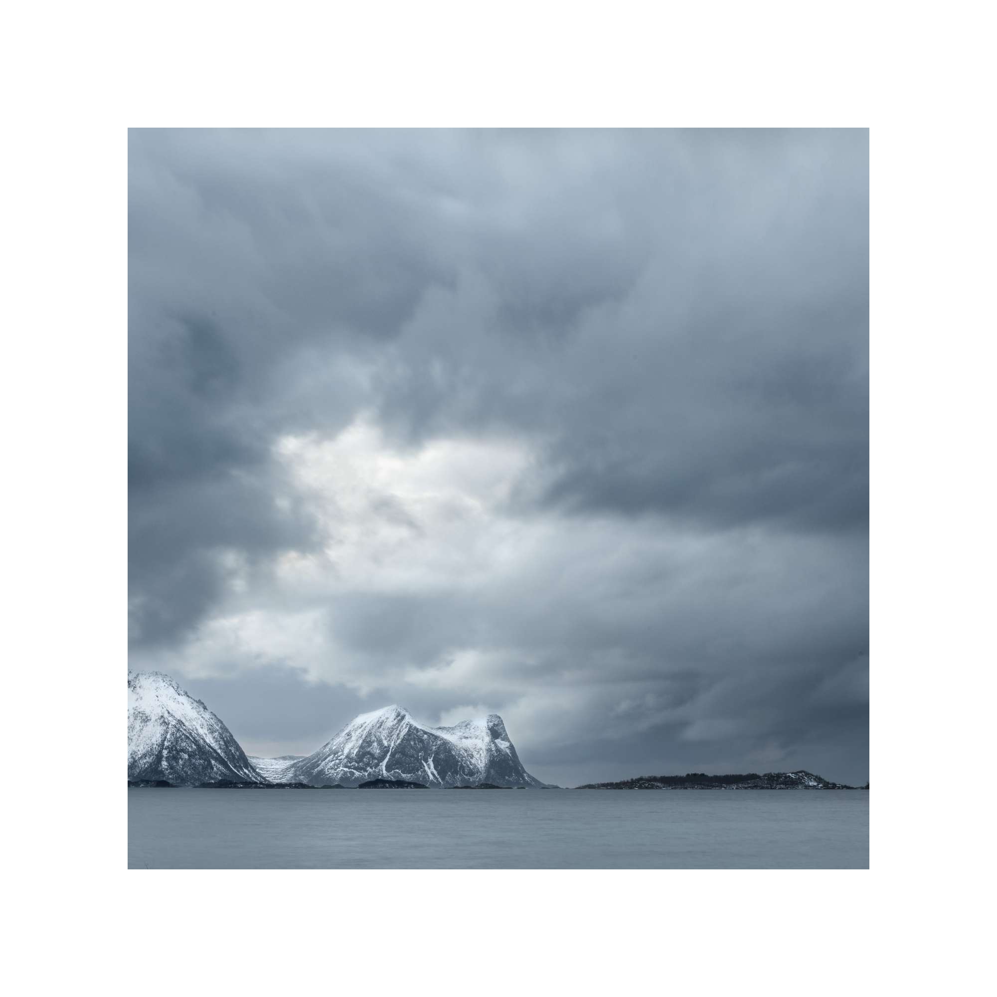 Senja - Incoming Storm