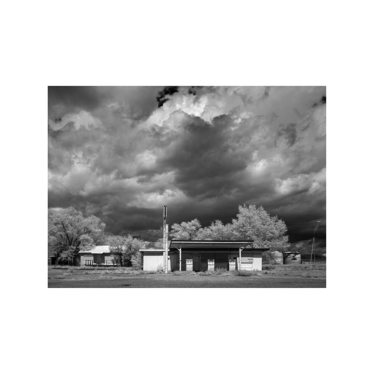 Route 66 - Abandoned Gas Station