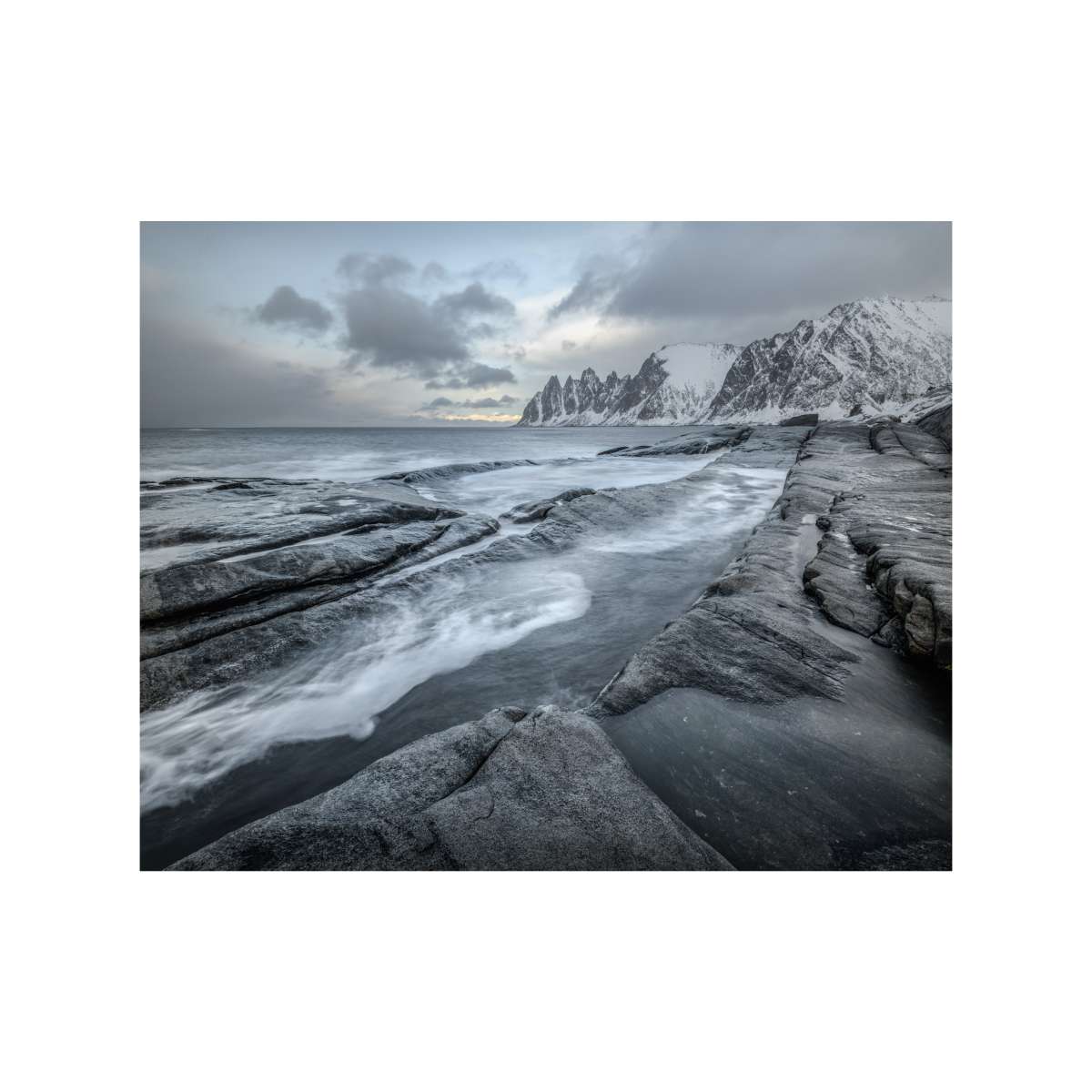 Senja - Devil's Teeth 1 Senja - Devil's Teeth 1