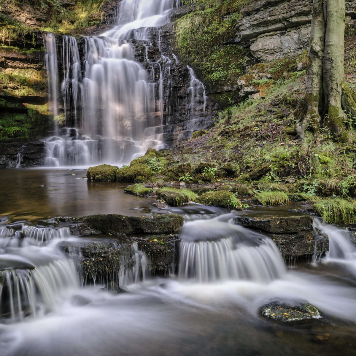 Scalebar Force Yorkshire Dales by Paul Gallagher aspect2i
