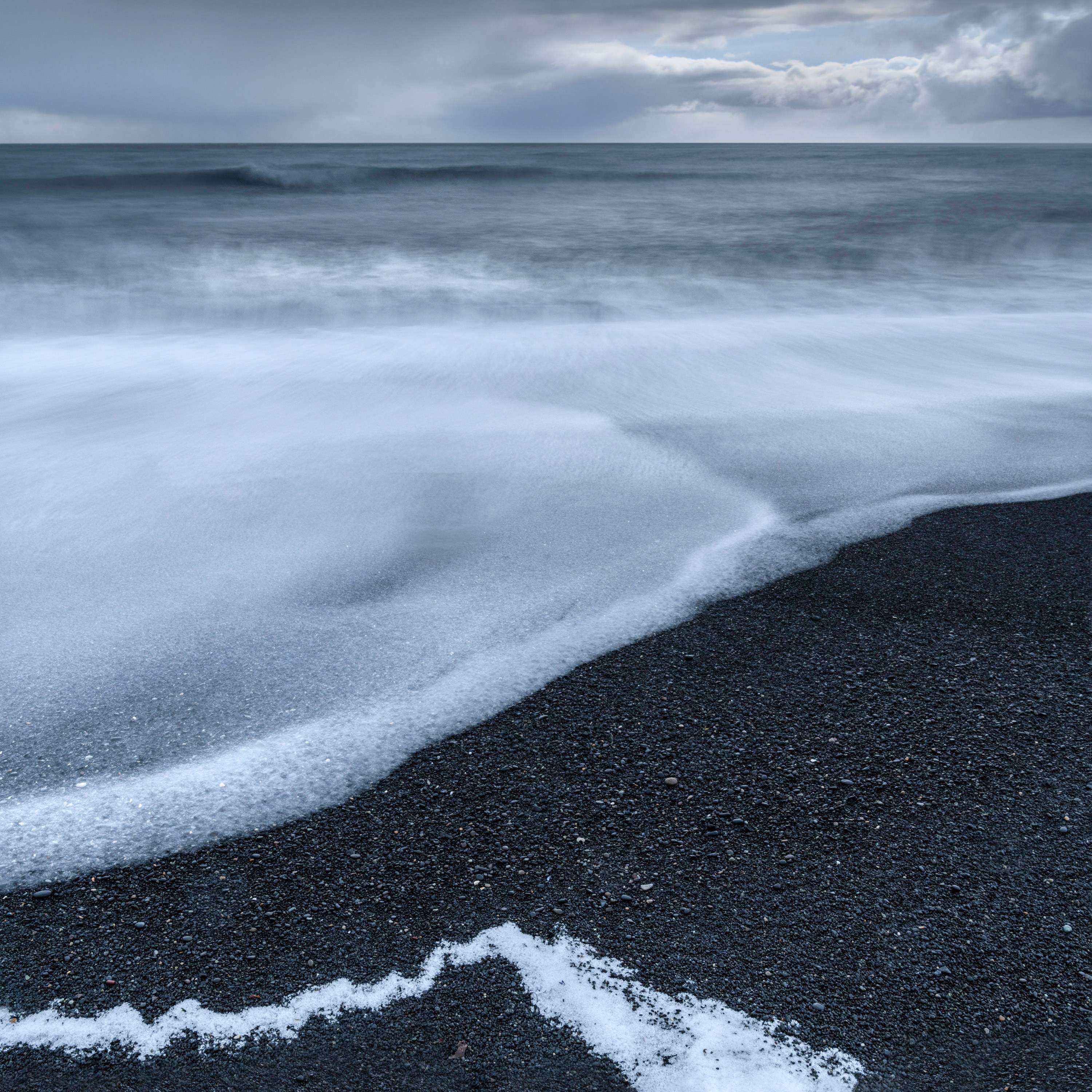 Iceland Beach - Michael Pilkington aspect2i