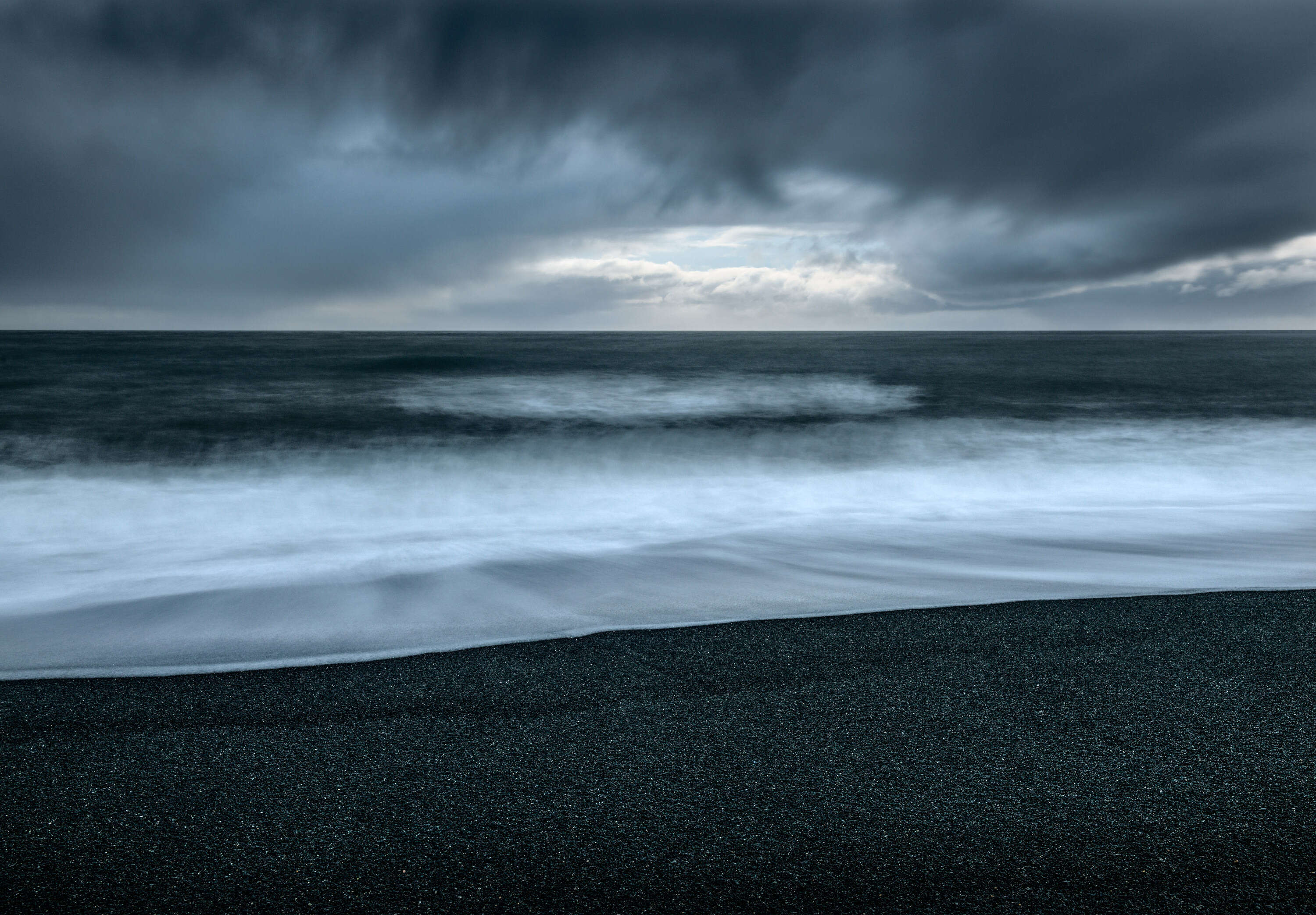 Black Beach Iceland Paul Gallagher aspect2i